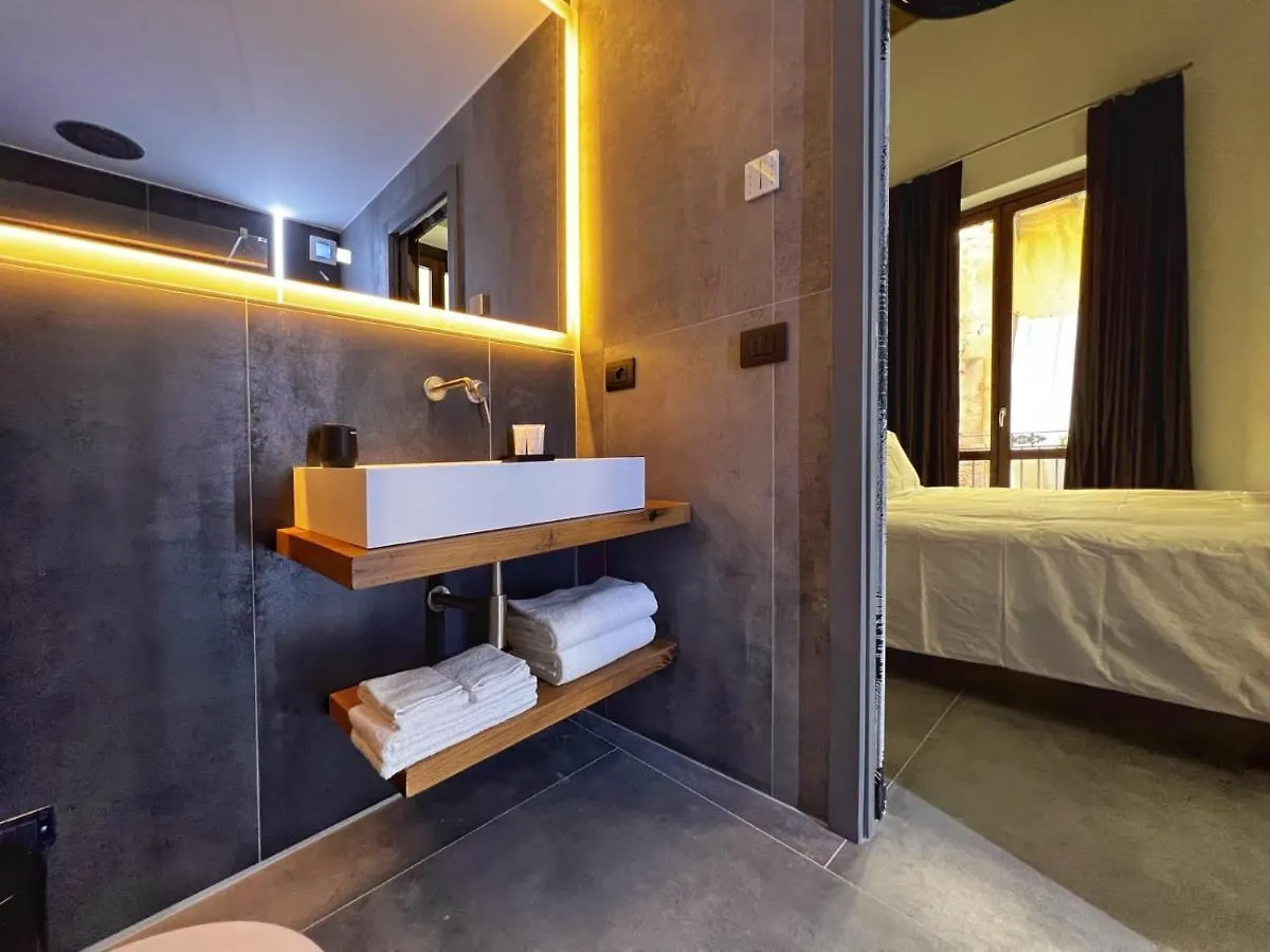 Sant'Andrea - Luxury Rooms In Vucciria Palermo Gasthof