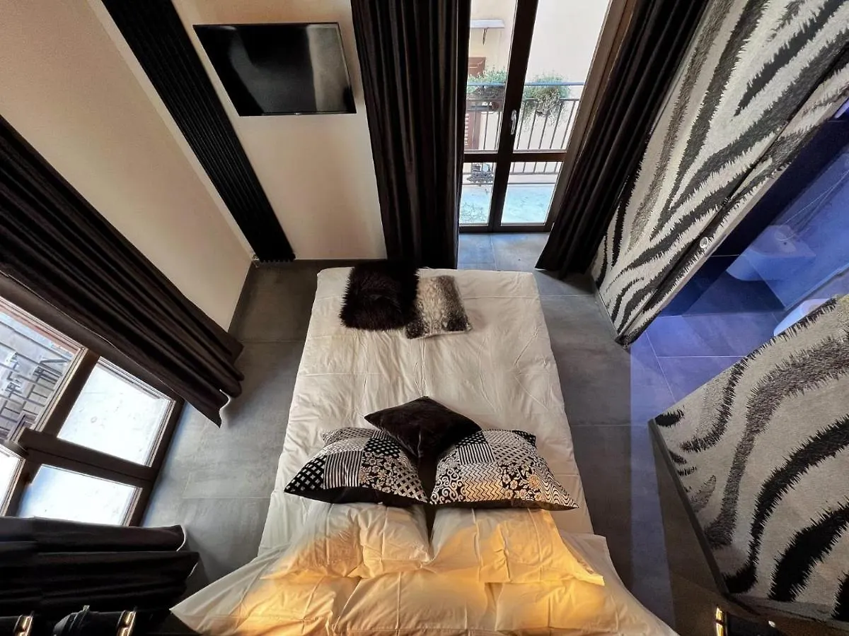 Gasthof Sant'Andrea - Luxury Rooms In Vucciria Palermo Italien